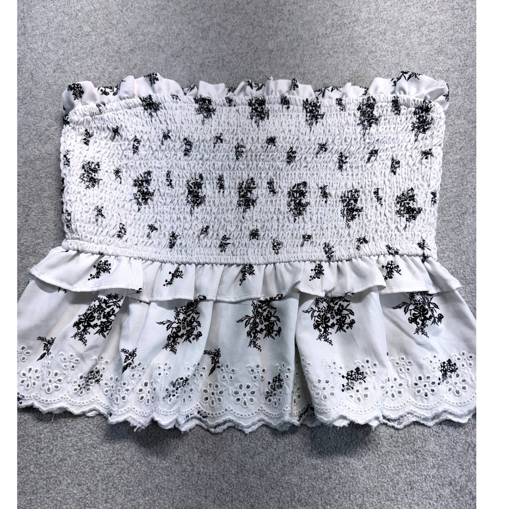 Indulge in Style Smocked Floral Eyelet Crop Top Womens Medium Boho Cottagecore